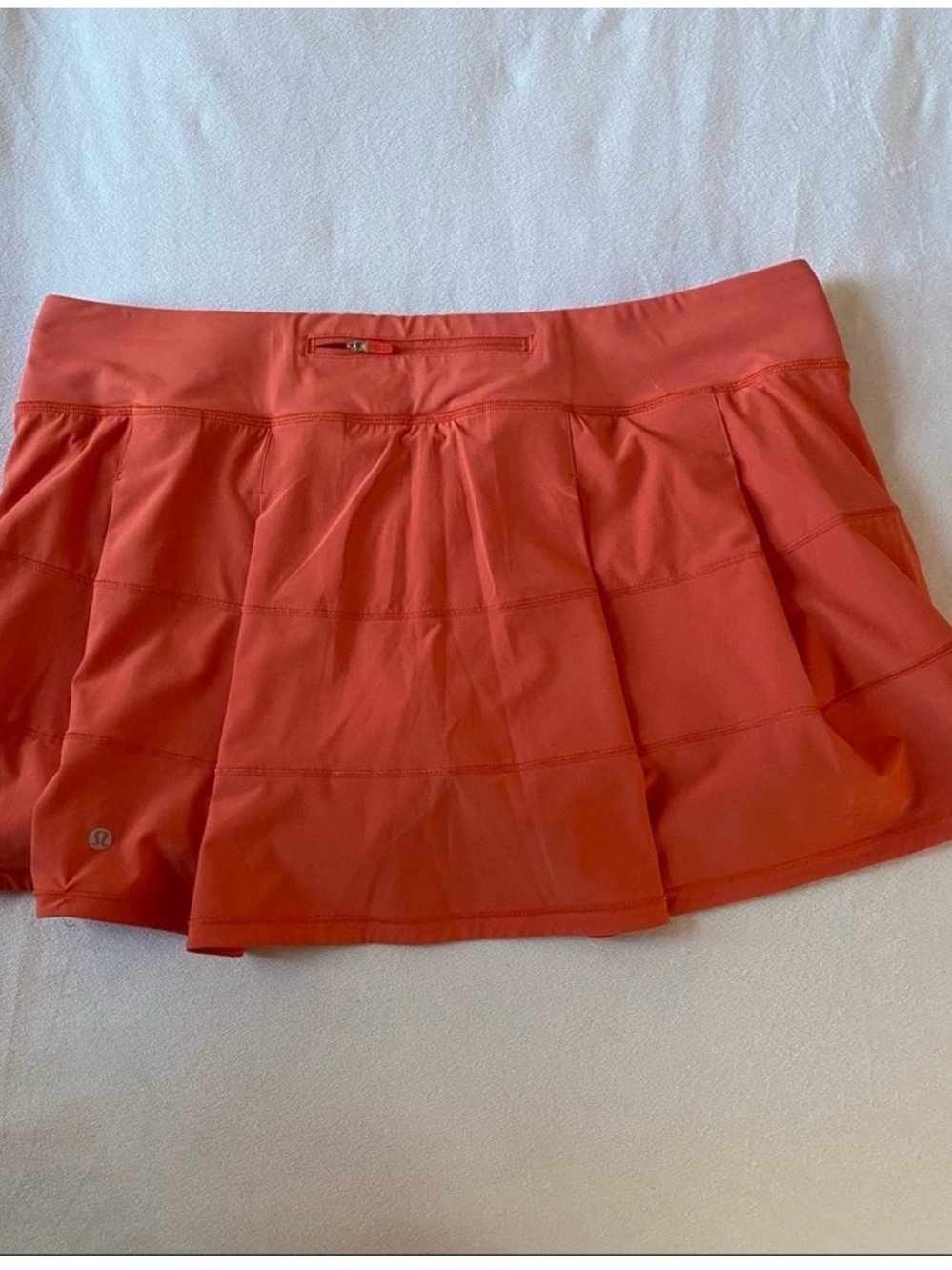 lululemon athletica pace rival skirt. Size 16. EUC - Picture 5 of 8